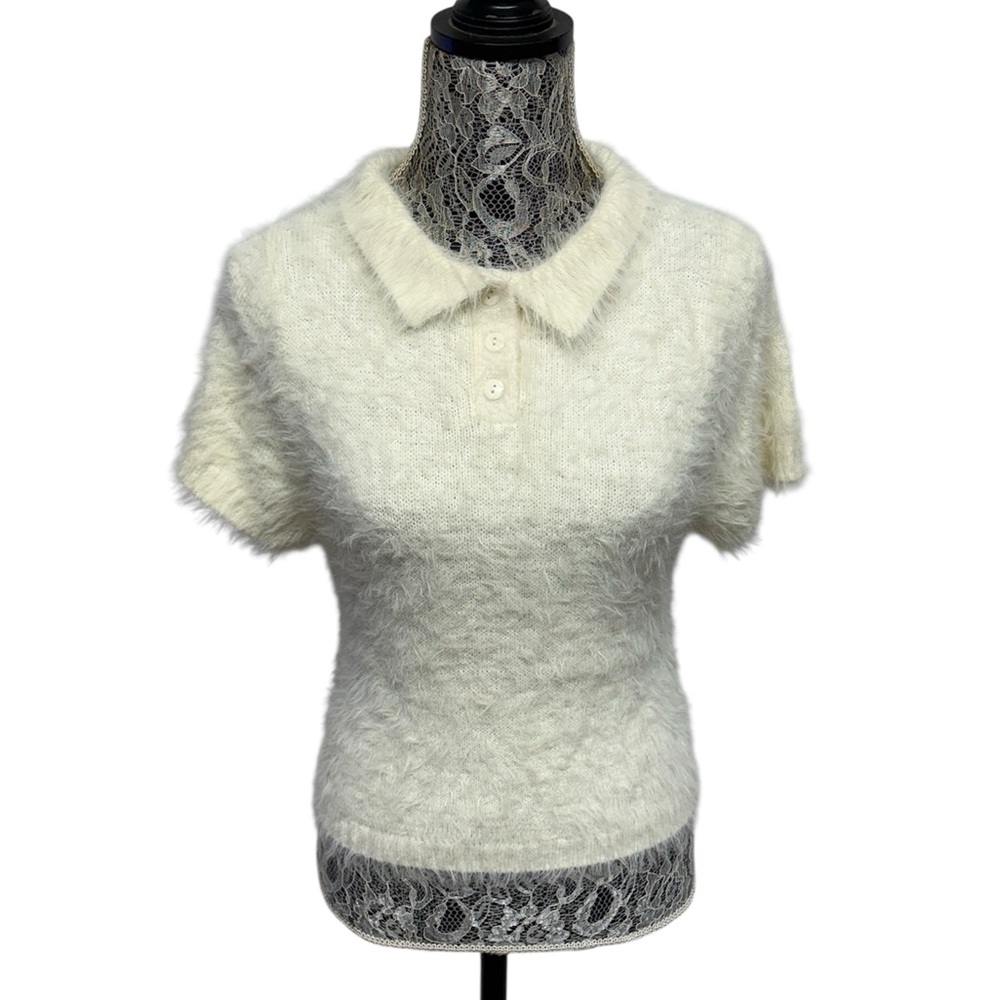 O&O Cream Fuzzy Collared Sweater Soft Preppy Cozy Top